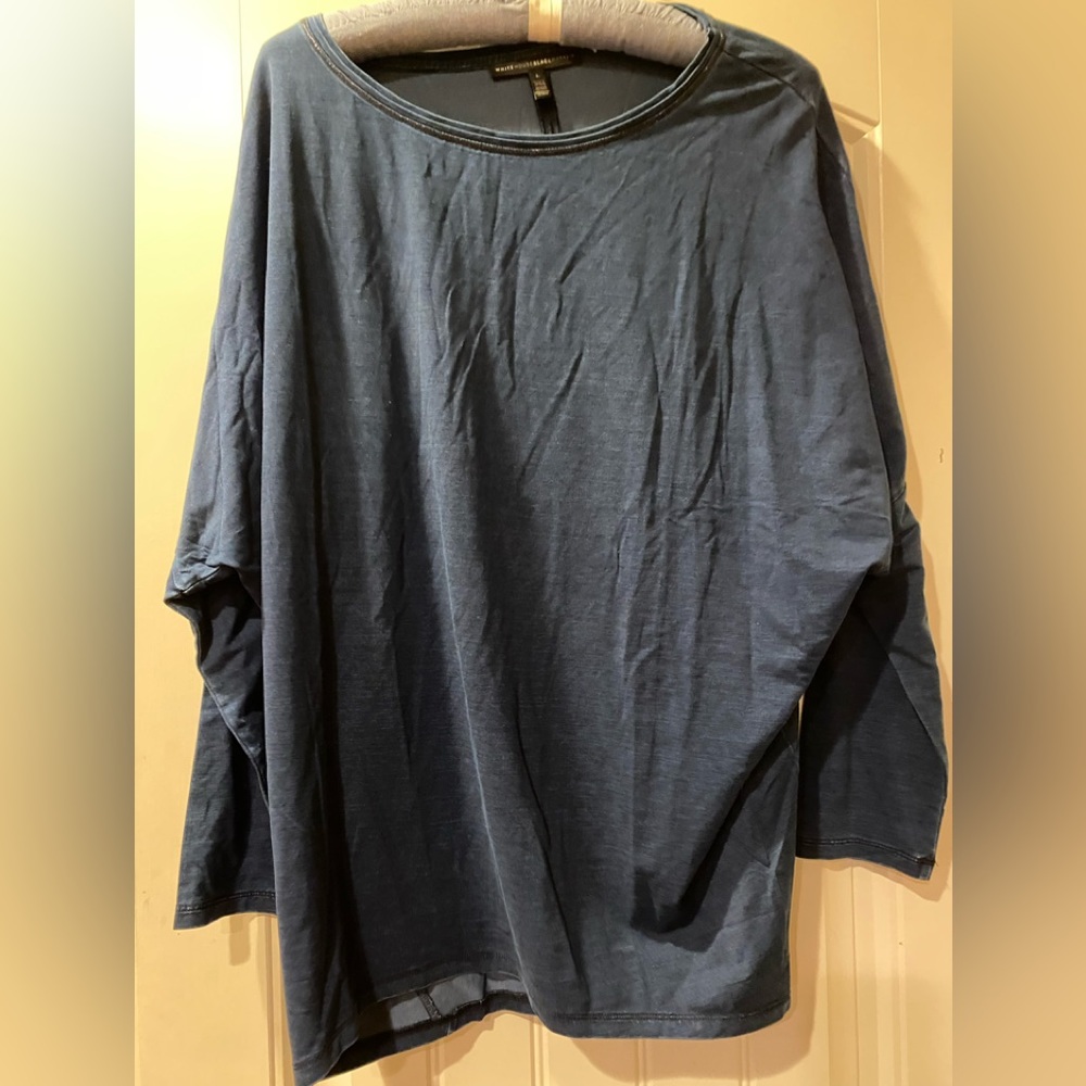 Dark blue tunic